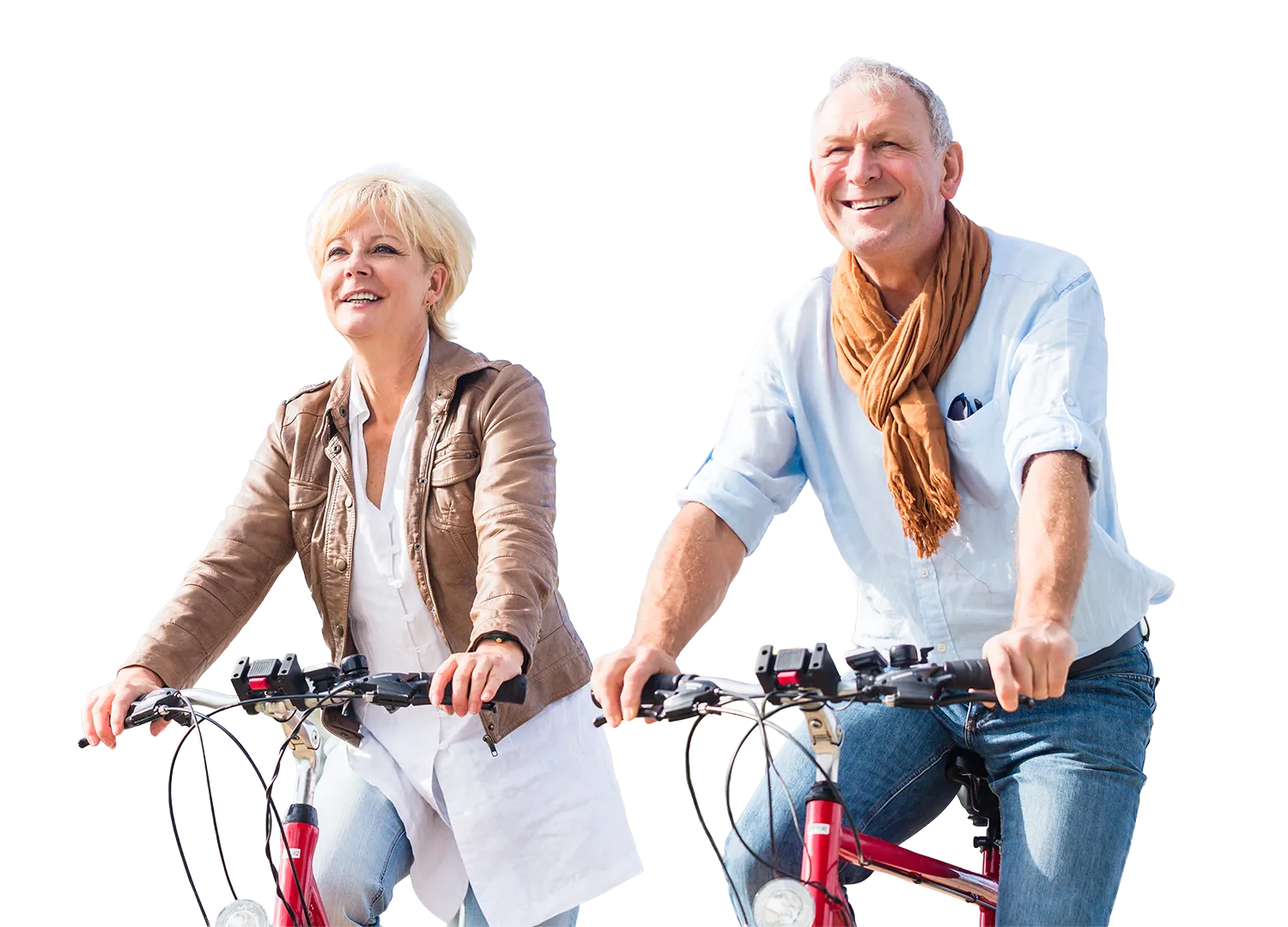 Senior couple with bicycles